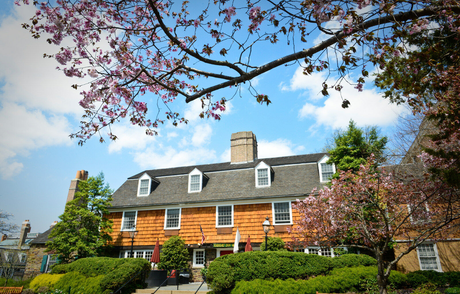 Nassau Inn Princeton Exteriör bild